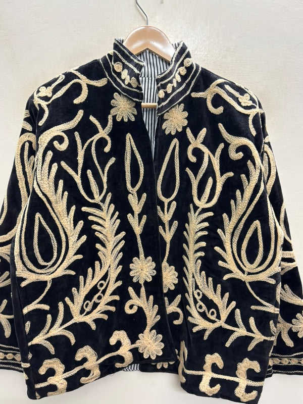 The Lalezar — Suzani-Embroidered Velvet Jacket — Black with Ivory Tulip Vine Embroidery