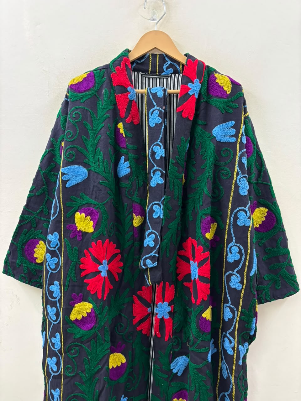 The Samarkand Bloom — Suzani Embroidered Cotton Kimono — Charcoal Grey with Crimson Florals