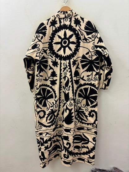 The Tulip Vine Kimono — Suzani Hand-Embroidered Cotton Jacket — Ivory & Ebony