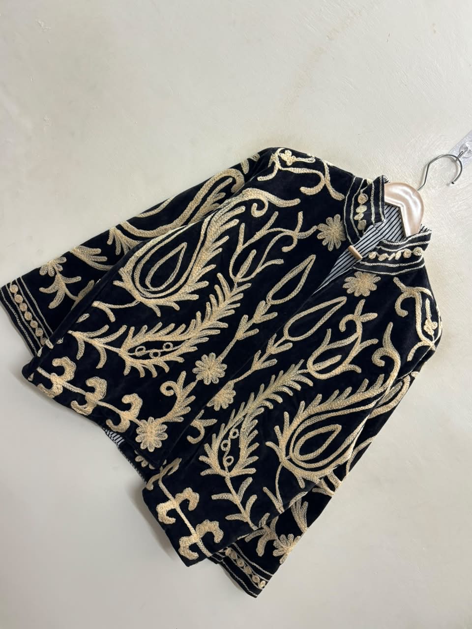 The Lalezar — Suzani-Embroidered Velvet Jacket — Black with Ivory Tulip Vine Embroidery