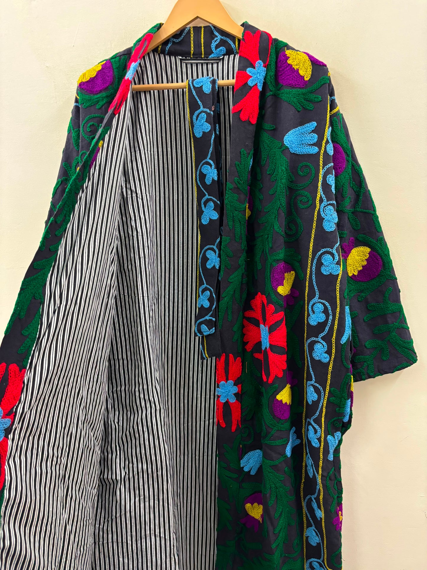 The Samarkand Bloom — Suzani Embroidered Cotton Kimono — Charcoal Grey with Crimson Florals