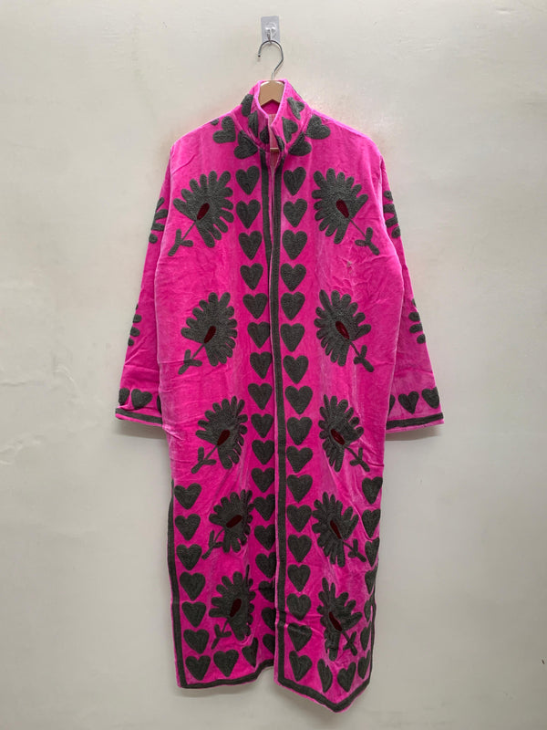 The Marigold Sentinel — Suzani Chain-Stitch Velvet Kimono — Fuchsia Pink & Charcoal