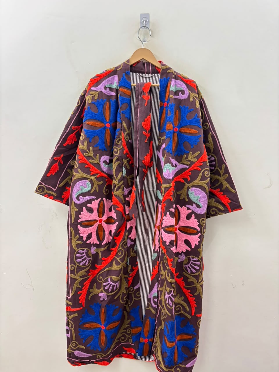 The Samarkand Bloom — Suzani Hand-Embroidered Cotton Kimono — Aubergine with Cobalt & Coral Florals