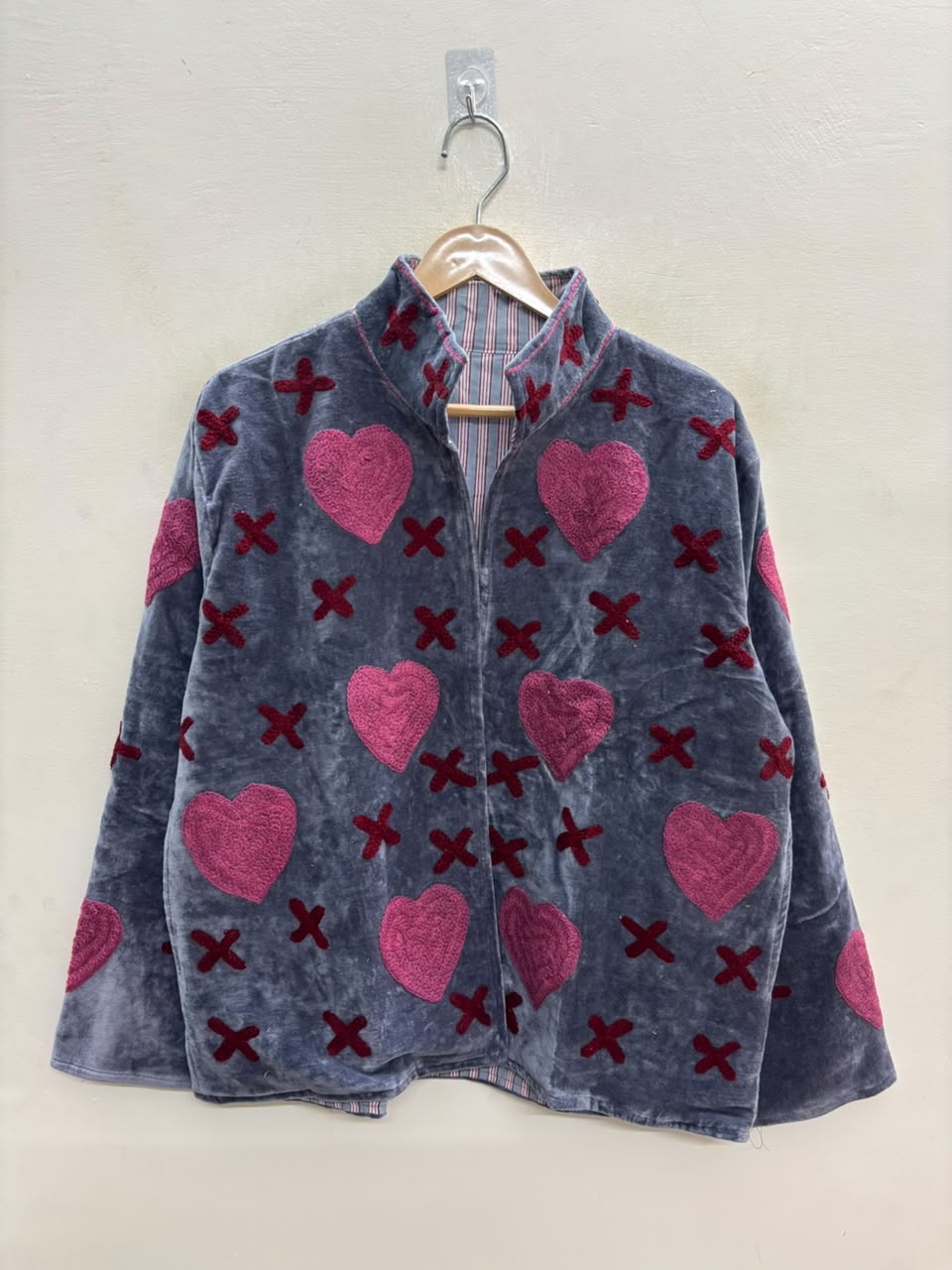 The Anaar Dil — Suzani Embroidered Velvet Jacket — Slate Blue with Crimson Hearts