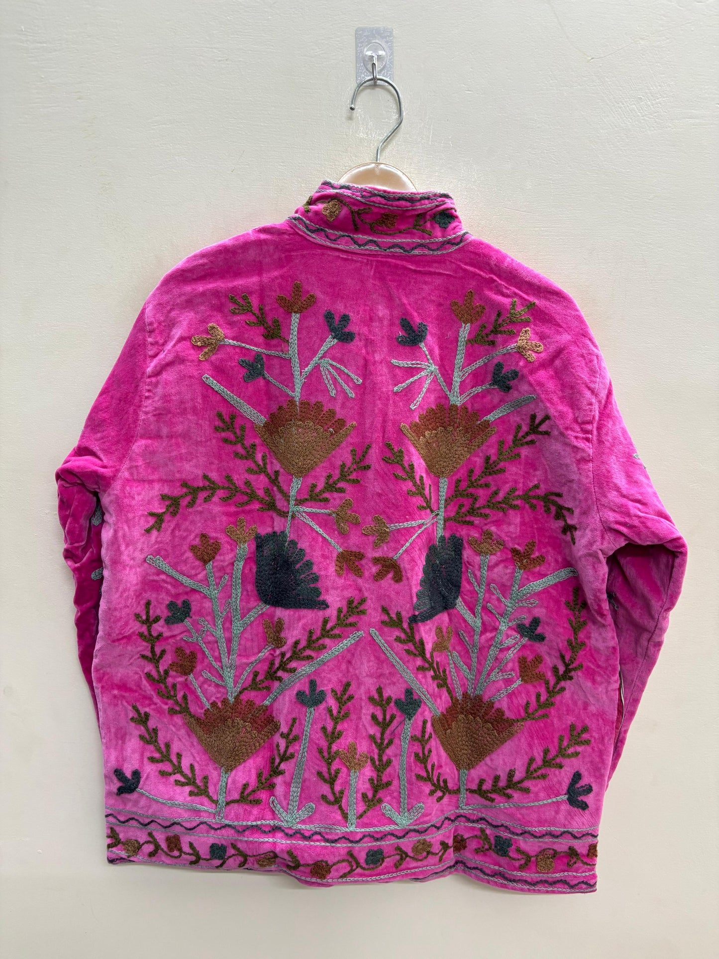 The Rani Bloom — Suzani Embroidered Velvet Jacket — Fuchsia Pink
