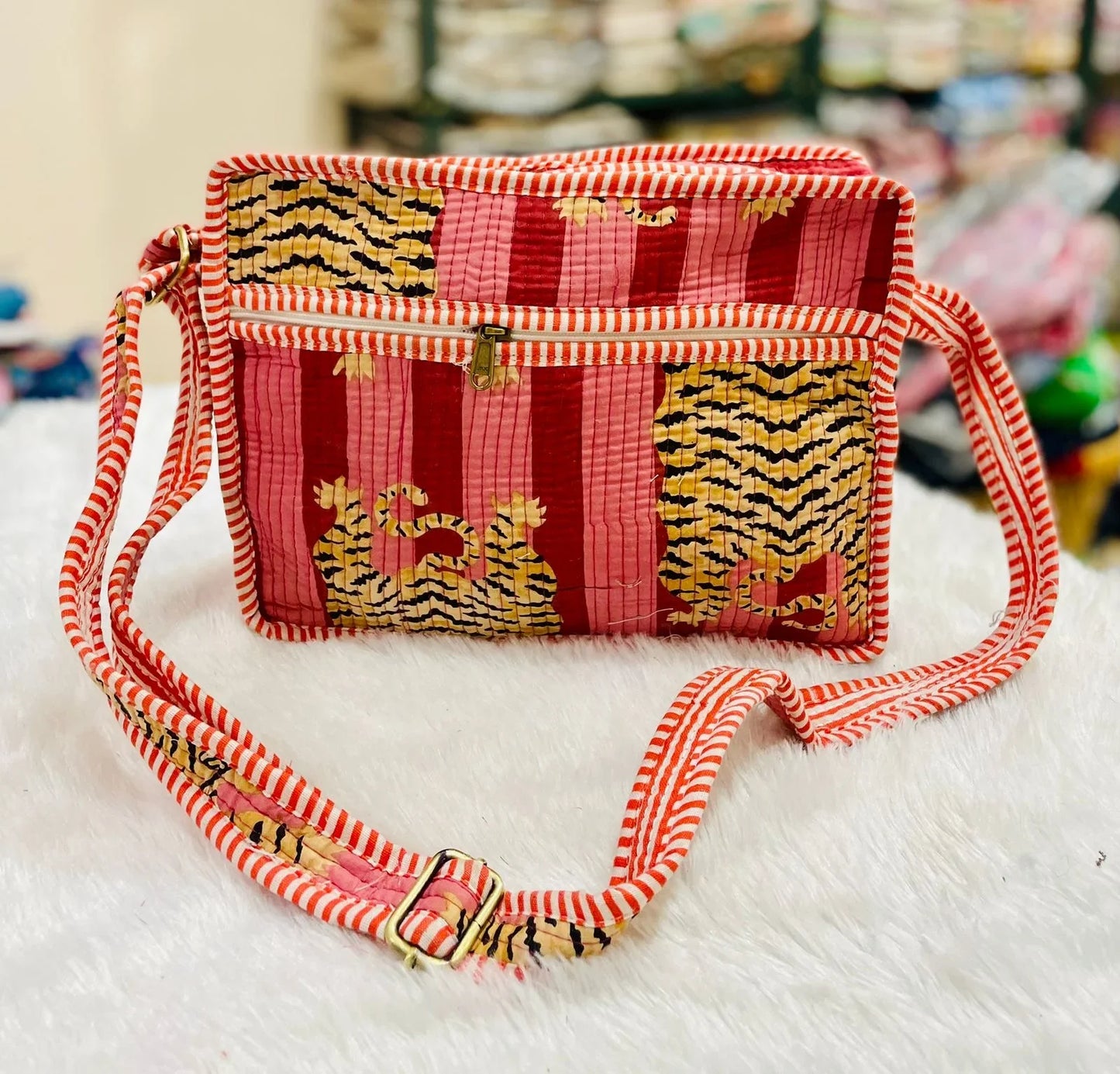 The Lotus Sling - Red Tiger Striped - Zoshak