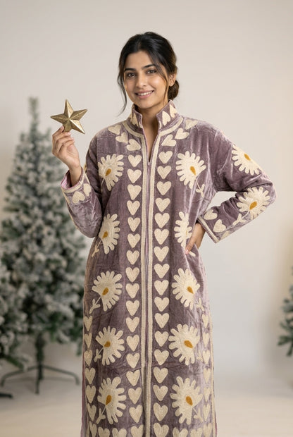 The Dusktide Suzani — Hand-Embroidered Velvet Kimono Jacket — Mauve Taupe with Ivory Daisies